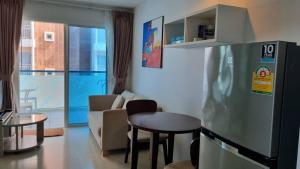 Grandblue condominium 405,406