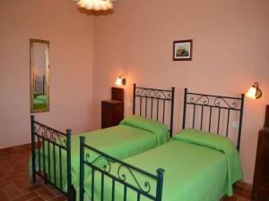 Cozy Tuscan countryside escape