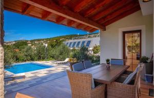 3 Bedroom Lovely Home In Kostrena 