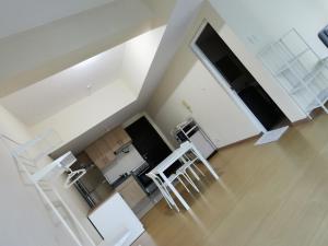 Caleze Properties AVANT at the Fort BGC Studio