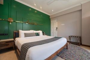 Theory9 Premium Service Apartments Bandra