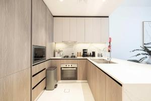 Legacy by Sunrise - Top Amenities and Paddle Court