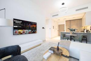 Legacy by Sunrise - Top Amenities and Paddle Court