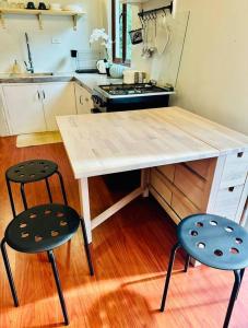 Tiny Hideaway Ysla House with free 2 motorbikes