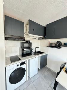 Studio dans résidence avec piscine et tennis