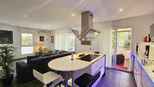 Appartements Elegant T3 tout equipe et confort proche parc expo et Arena : photos des chambres