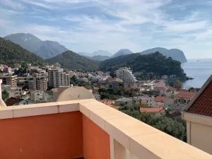 Olive Breeze apartment Petrovac - Perazića Do