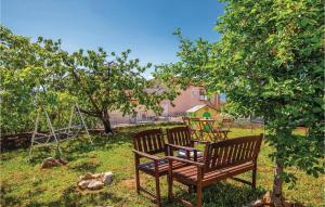 Nice Apartment In Kostrena With Jacuzzi