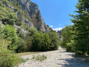 Appartements Mont-Ventoux, Provence, Appartement avec vue panoramique et piscine : photos des chambres