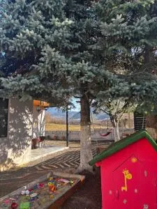 Kesi’s House - Sadgeri