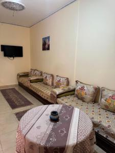 TOP couple apartment