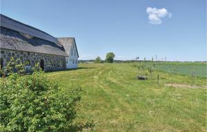 Cozy Home In Gärsnäs With Wifi
