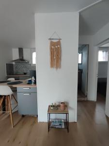 appartement dans maison de village