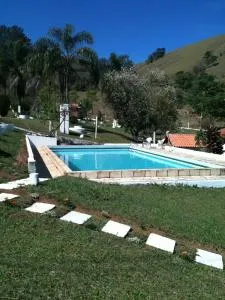 Paraíso nas Montanhas - إيتابيفا