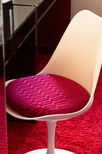 Hotels Hotel du Petit Moulin, Haute Couture hotel by Lacroix : photos des chambres