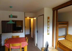 Grand studio 4 pers au pied des pistes - Wifi - parking