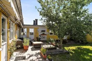 Workers & Family Ideal Home Near Volvo - Öckerö