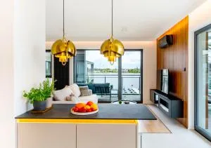 Marina Ostróda - 80 metrów luksusu z widokiem na jezioro - Treuwalde