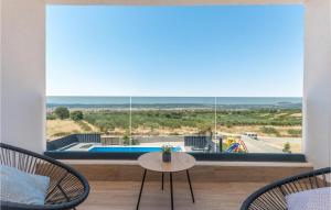 Cozy Home In Tinj With Wifi