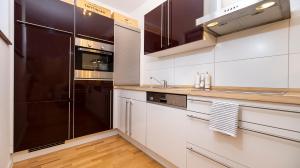 NaturOase, Moderne Architektur - Arbeitsplatz - Klimaanlage - Parkplatz - Waschmaschine