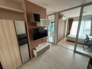 Aspire Rattanatibet 2 at MRT Purple Line