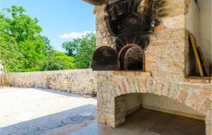 Cozy Home In Katun Lindarski,Pazin