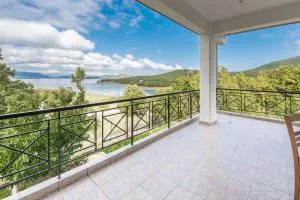 Vaios Villa LakeView 1 - Paliókastron