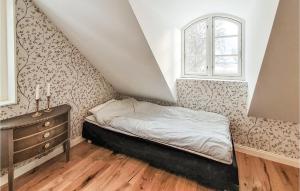 Lovely Home In Höör With Wifi
