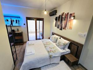 Apartment with veranda