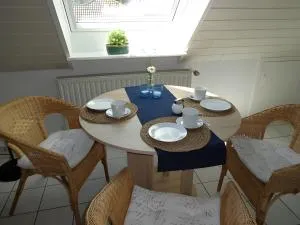 Ferienwohnung Schwalbennest - Risum-Lindholm