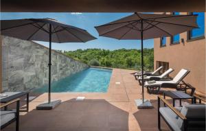 Awesome Home In Stancijeta With Kitchen 