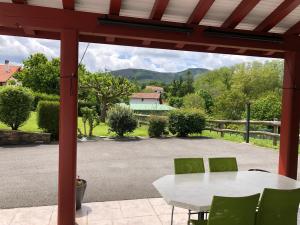 Appartements GITE URSUYA 3 etoiles de plain-pied idealement situe : photos des chambres