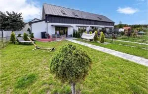 Nice Home In Stare Sady With Kitchen - 皮什