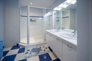 Maisons de vacances Grande longere renovee spacieuse et lumineuse : photos des chambres