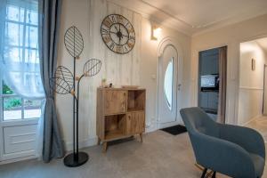 Maisons de vacances le repos de l-aubance , avec grand jardin et SPA : photos des chambres