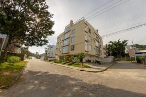 Apartamento com Piscina