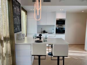 Vektor Premium Apartment with Rooftop Garden & Free Parking