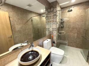 Private apartment Title V Condo by Lofty