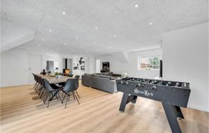 Cozy Home In Ulfborg With Sauna