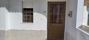 SwordFish Cliff Apartment