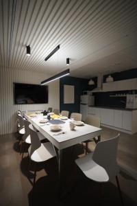 Carries home - Luxury Modern House