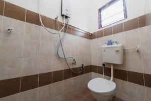 Comfy 4BR Terrace House Homestay with Netflix and Games