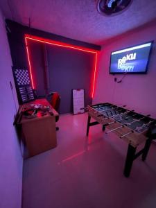 Casa en coto privadoCerca aeropuerto y clínica180
