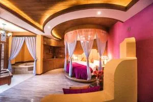 Gucheng Lanshe Designer Garden B&B - Ninglang