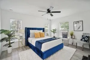 Stylish in heart of Tampa 2bed 2bath Close to YBOR - Sulphur Springs