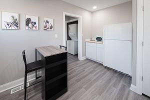 Delightful airy remodeled 1 1 Elsas