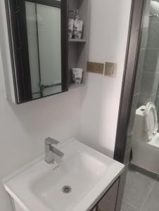 Fully furnished 2 bedroom at smart homes apartments