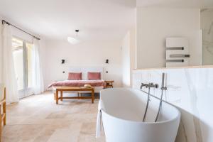 B&B / Chambres d'hotes Mas du Loriot : photos des chambres