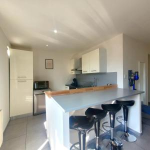 Appartements Elegant 3 Chambres avec Parking : photos des chambres