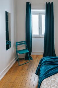 Aquilla Family Room 306